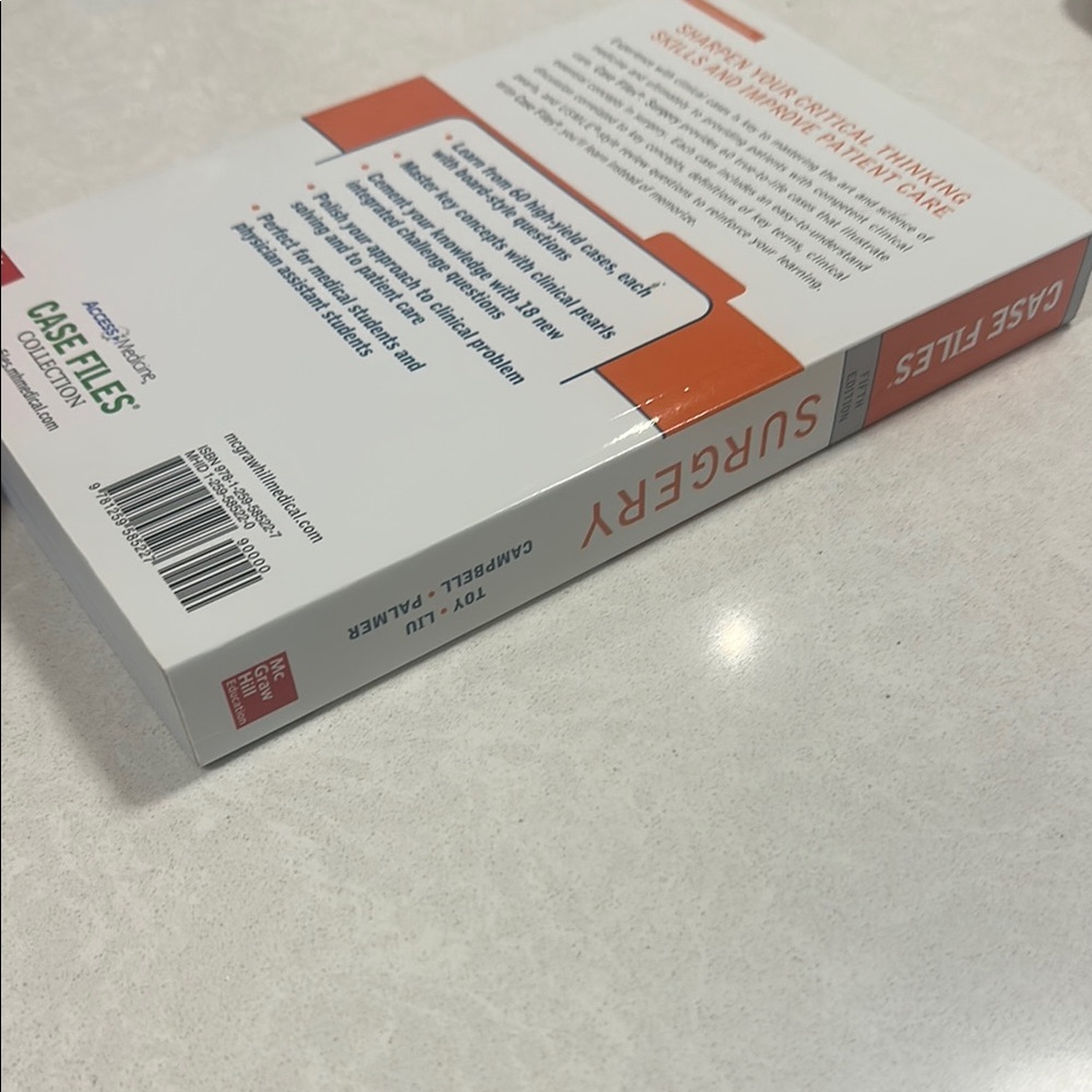 Case Files Surgery Fifth Edition - Picture 3 of 8